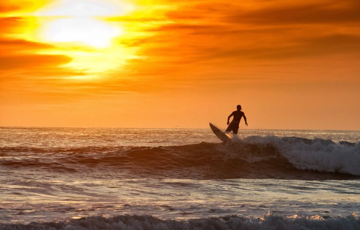 Six Surfing Tips for Rookies